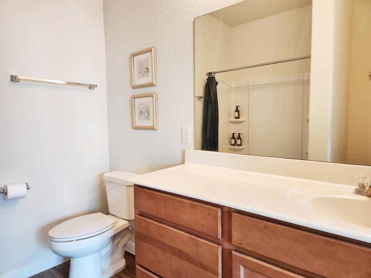 4 Bedroom Home Near Downtown Med Center Nrg Stadium Pearland Skyview Long By Ion Rentals Houston Eksteriør billede
