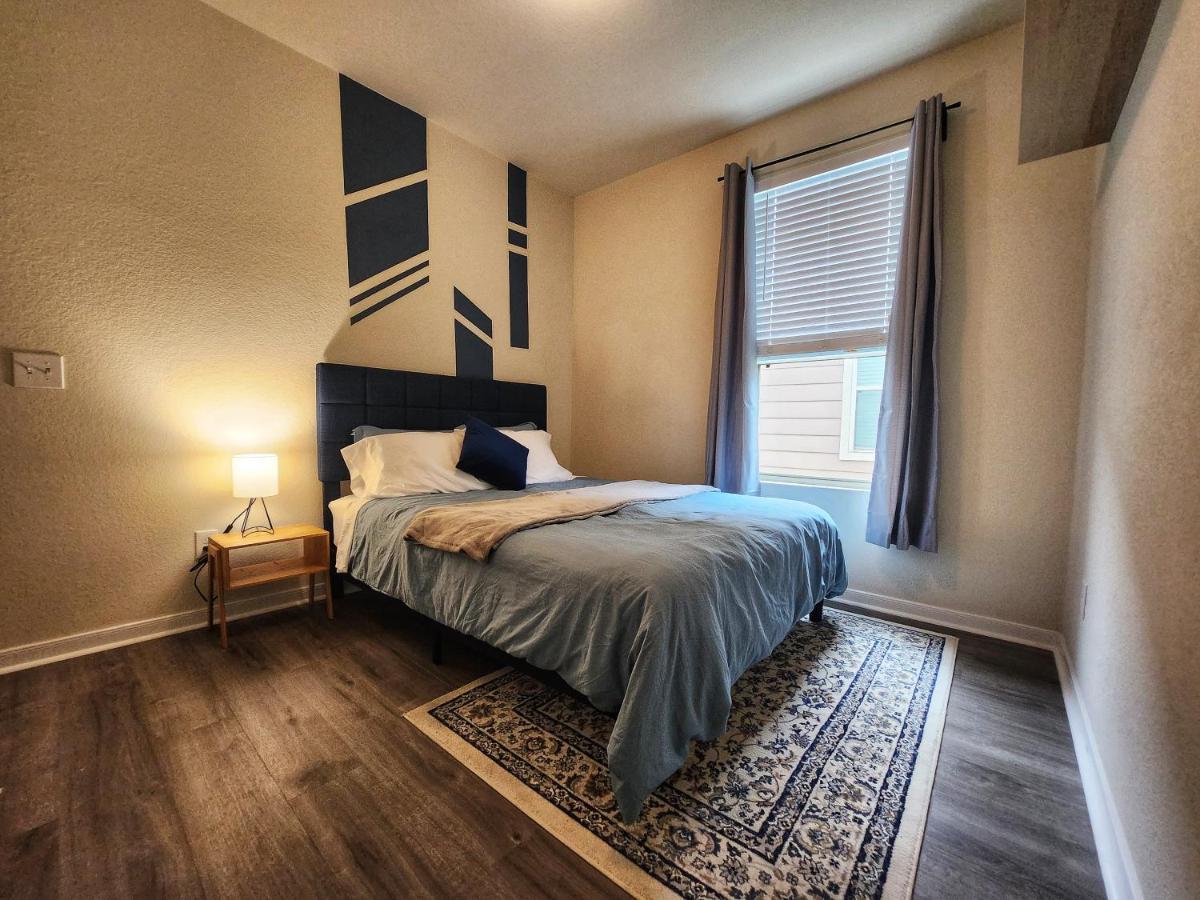 4 Bedroom Home Near Downtown Med Center Nrg Stadium Pearland Skyview Long By Ion Rentals Houston Eksteriør billede